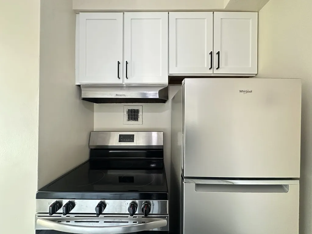 1400  Ave, Evanston,  60201, USA 60201-unit#802-Chicago-IL