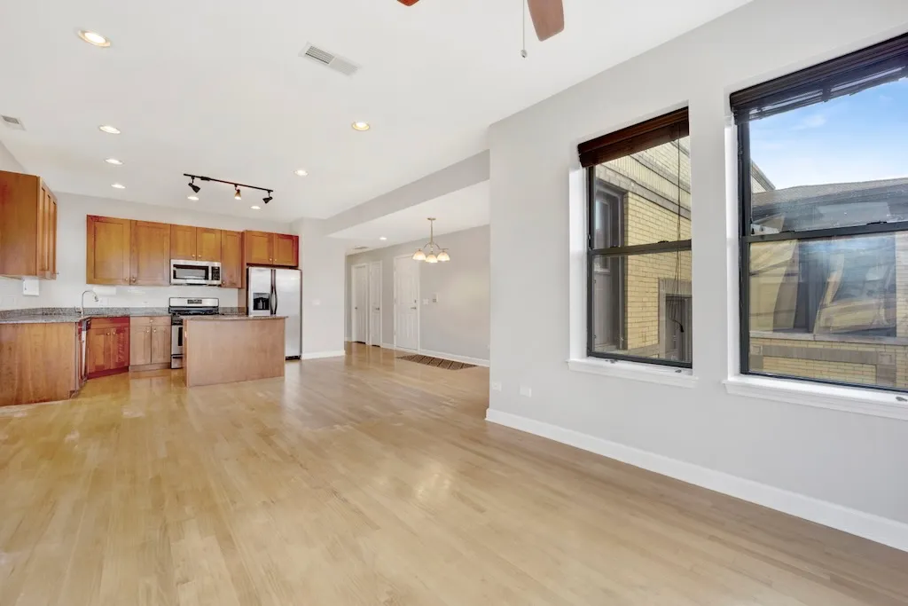 4817 N Kimball Ave, , 60625, USA 60625-unit#3-Chicago-IL