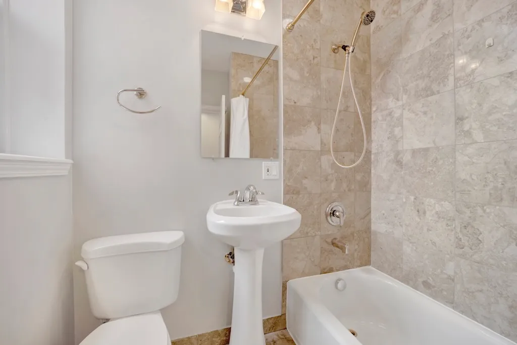 4817 N Kimball Ave, , 60625, USA 60625-unit#3-Chicago-IL