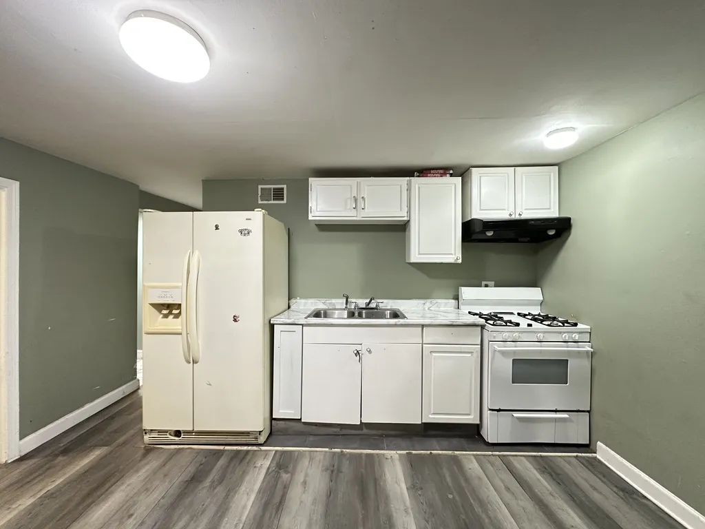 3336 W Ave, , 60651, USA 60651-unit#BF-Chicago-IL