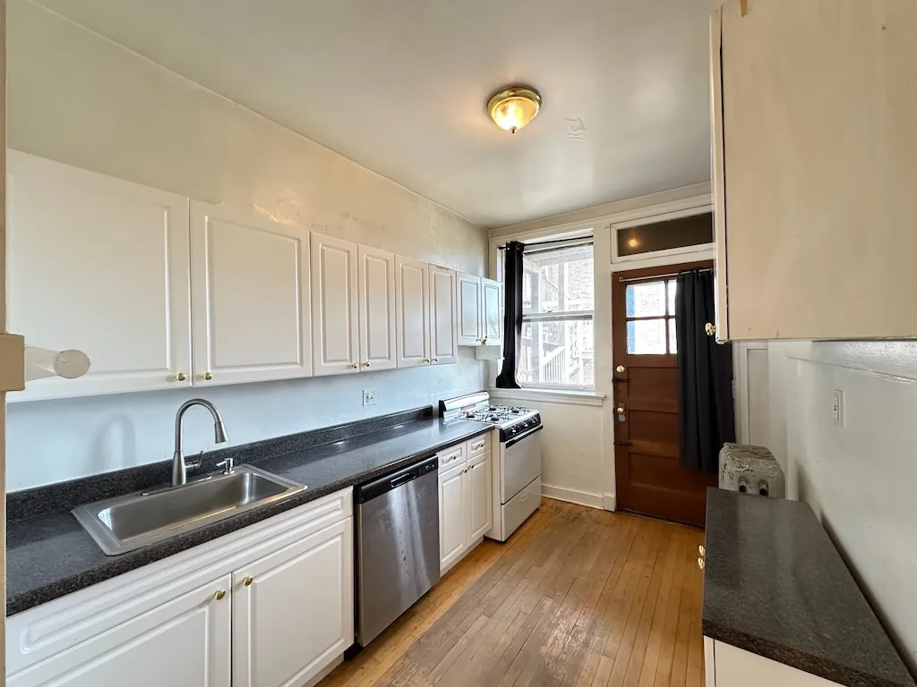 943 Judson Ave, Evanston,  60202, USA 60202-unit#2-Chicago-IL