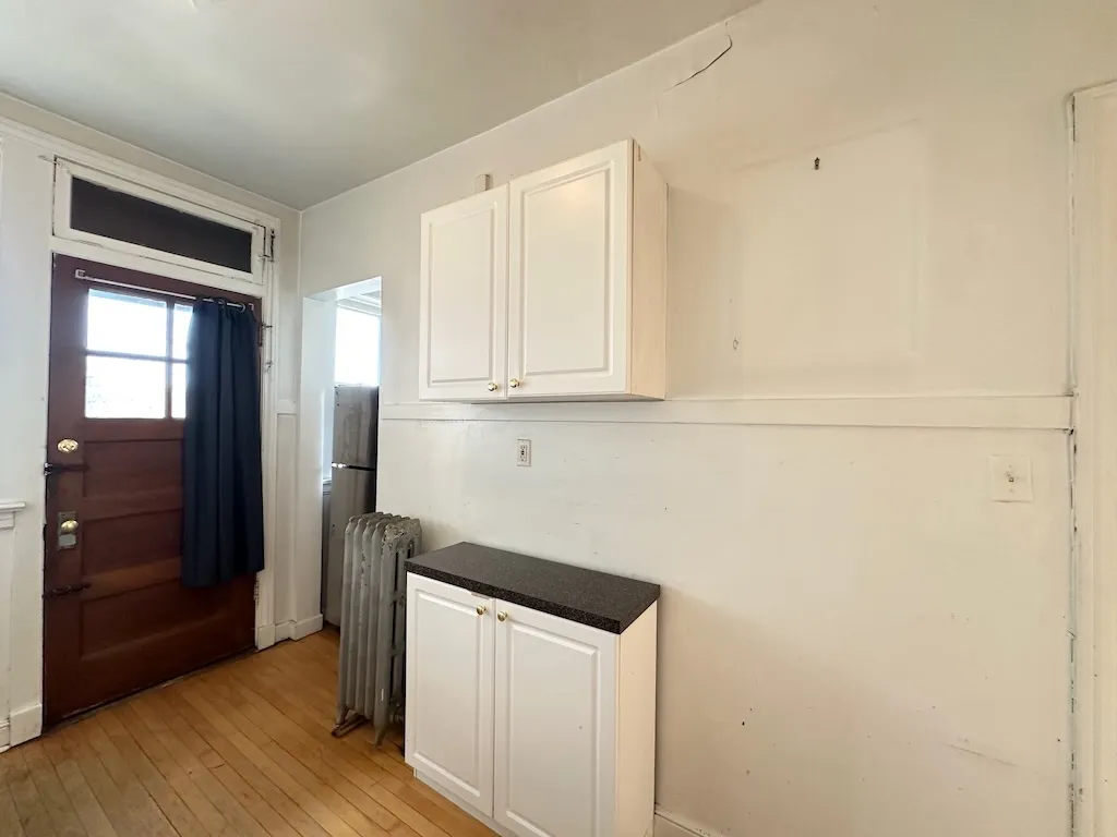 943 Judson Ave, Evanston,  60202, USA 60202-unit#2-Chicago-IL