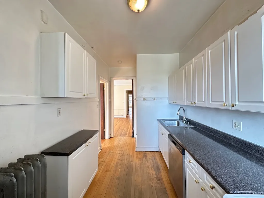 943 Judson Ave, Evanston,  60202, USA 60202-unit#2-Chicago-IL