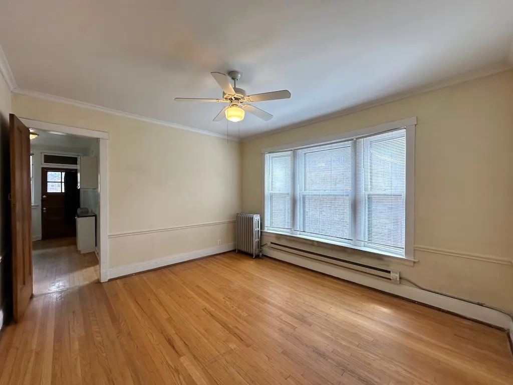 943 Judson Ave, Evanston,  60202, USA 60202-unit#2-Chicago-IL