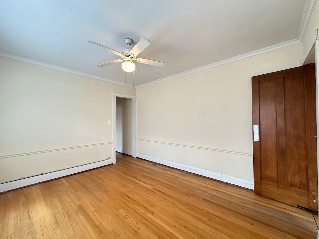 943 Judson Ave, Evanston,  60202, USA 60202-unit#2-Chicago-IL