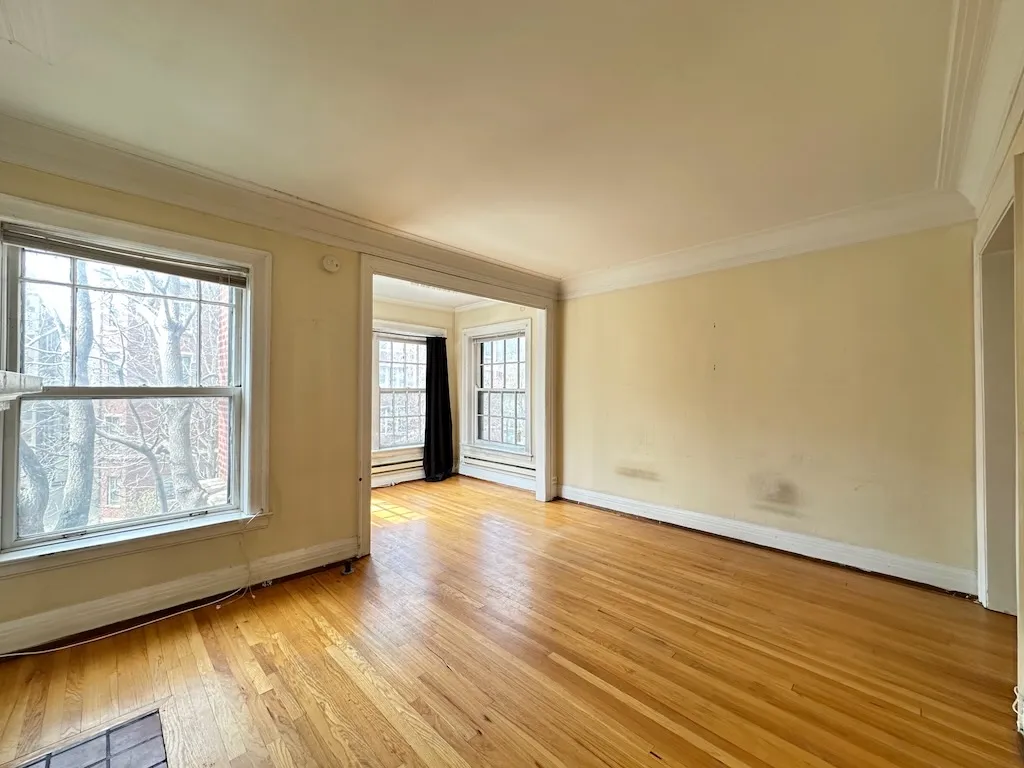 943 Judson Ave, Evanston,  60202, USA 60202-unit#2-Chicago-IL