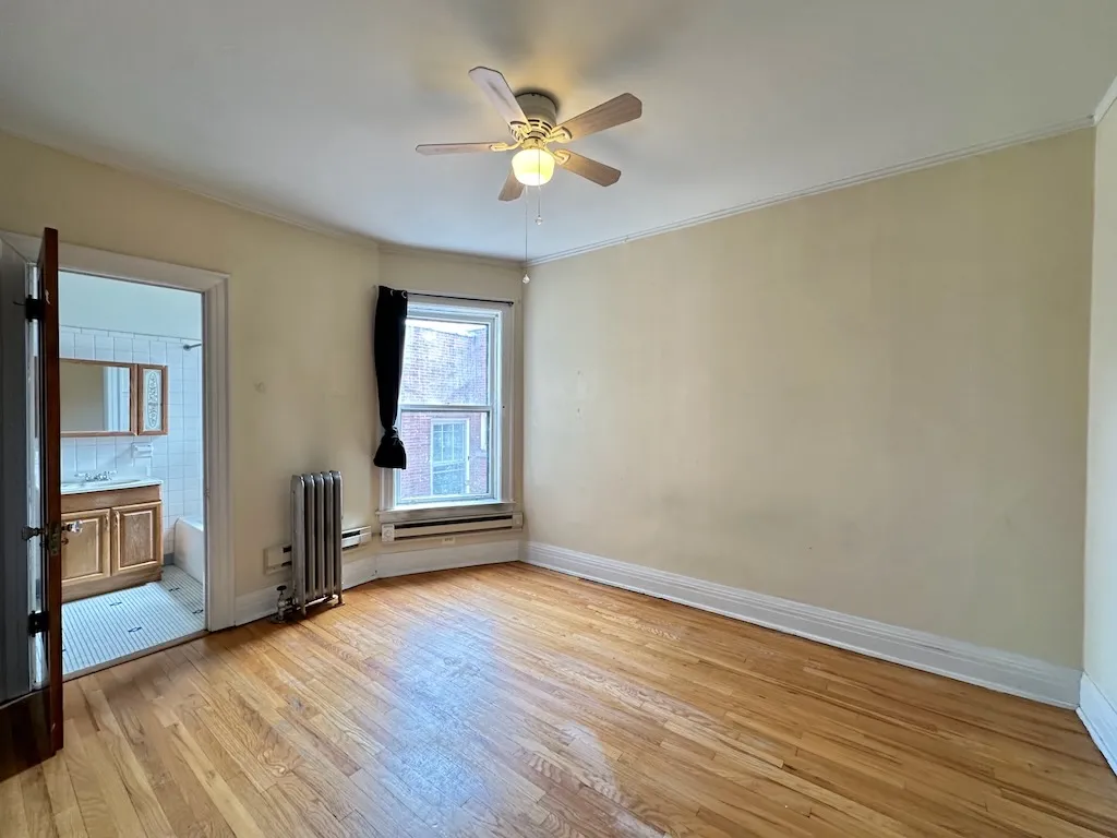 943 Judson Ave, Evanston,  60202, USA 60202-unit#2-Chicago-IL