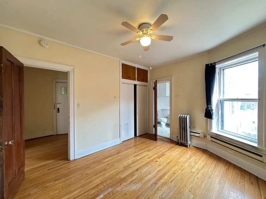 943 Judson Ave, Evanston,  60202, USA 60202-unit#2-Chicago-IL