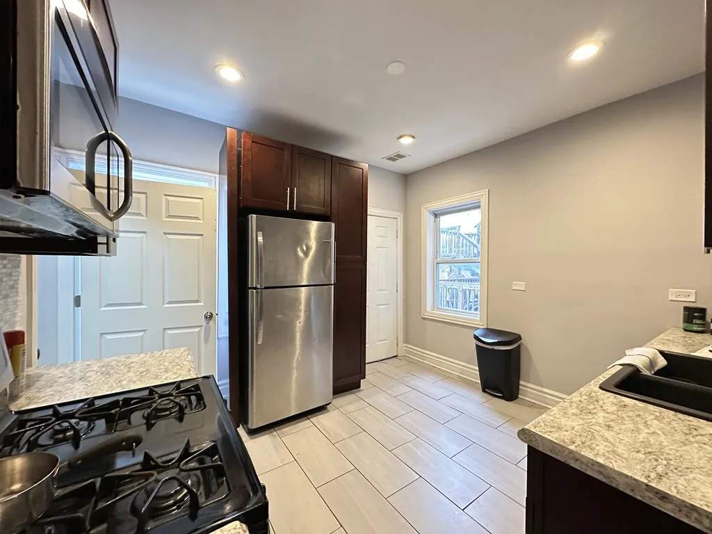 720 N Elizabeth St, ,  60642, USA 60642-unit#2-Chicago-IL