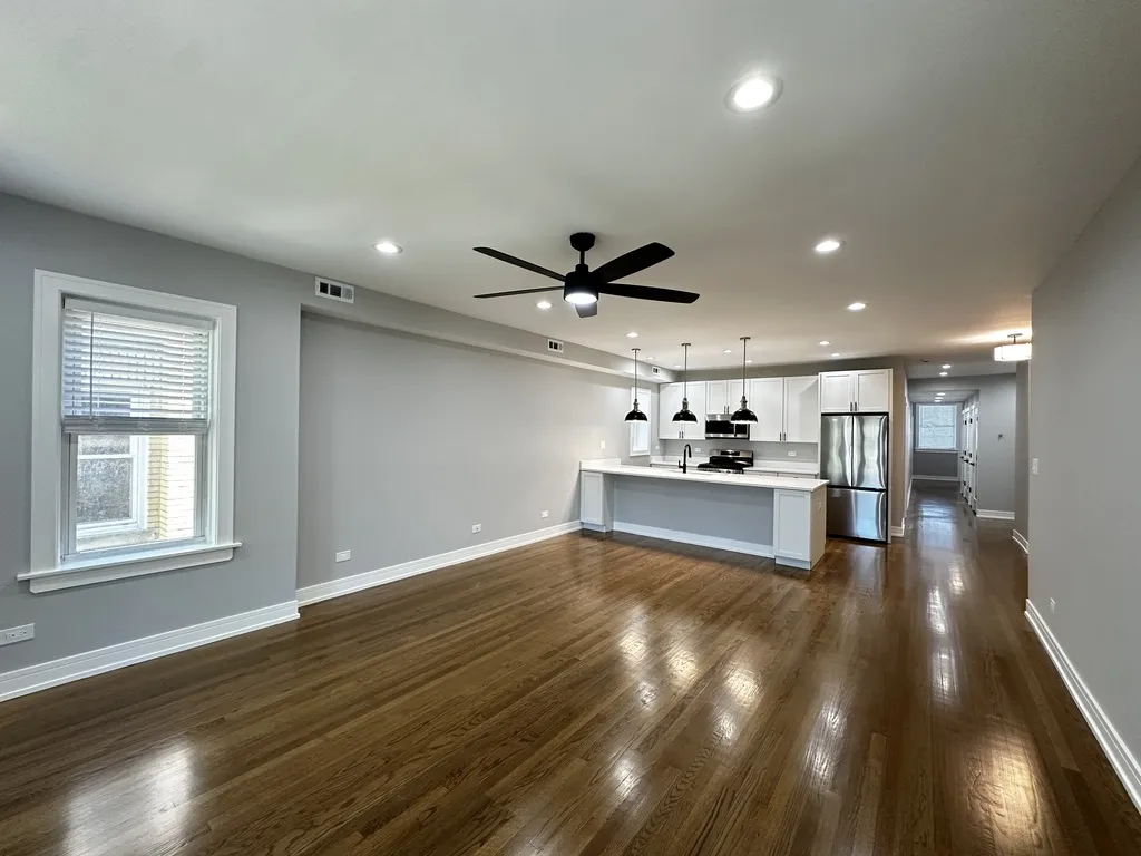 2639 W Carmen Ave, , 60625, USA 60625-unit#3-Chicago-IL