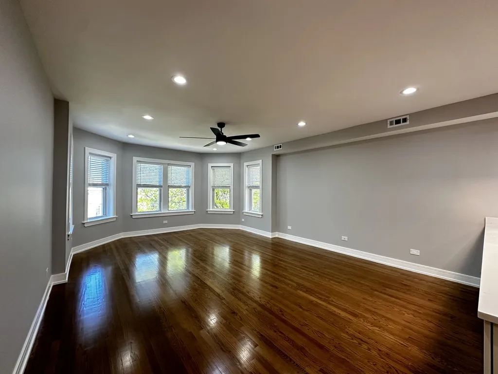 2639 W Carmen Ave, , 60625, USA 60625-unit#3-Chicago-IL