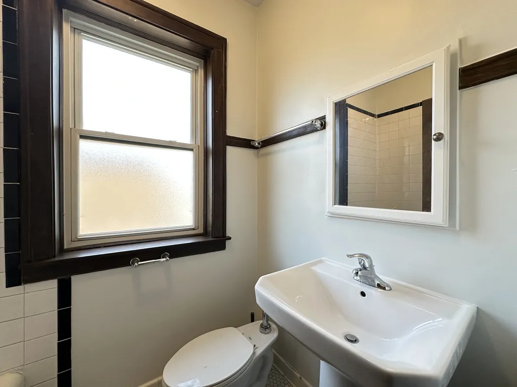1367 E 53rd St, , 60615, USA 60615-unit#307-Chicago-IL