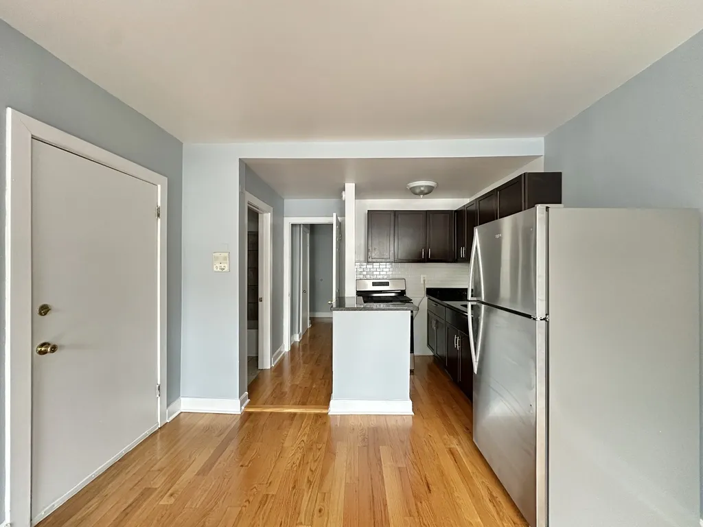 5670 N Ridge Ave, ,  60660, USA 60660-unit#1S-Chicago-IL