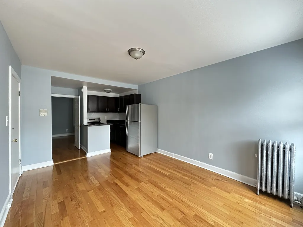 5670 N Ridge Ave, ,  60660, USA 60660-unit#1S-Chicago-IL