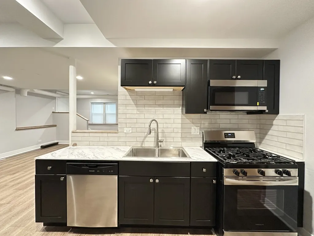5008 N Springfield Ave, ,  60625, USA 60625-unit#G-Chicago-IL