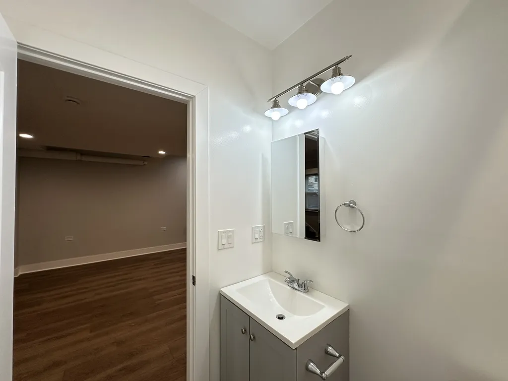 5010 N Springfield Ave, , 60625, USA 60625-unit#G-Chicago-IL