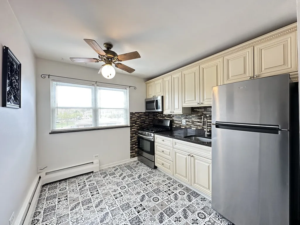 6273 N Cicero Ave, ,  60646, USA 60646-unit#B5-Chicago-IL