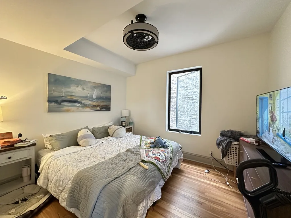 1933 N Fairfield Ave, ,  60647, USA 60647-unit#2F-Chicago-IL