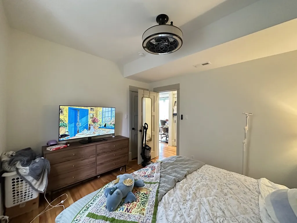 1933 N Fairfield Ave, ,  60647, USA 60647-unit#2F-Chicago-IL