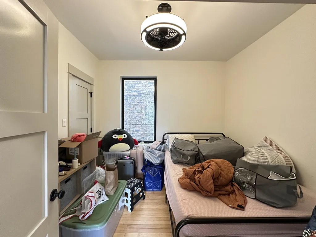 1933 N Fairfield Ave, ,  60647, USA 60647-unit#2F-Chicago-IL