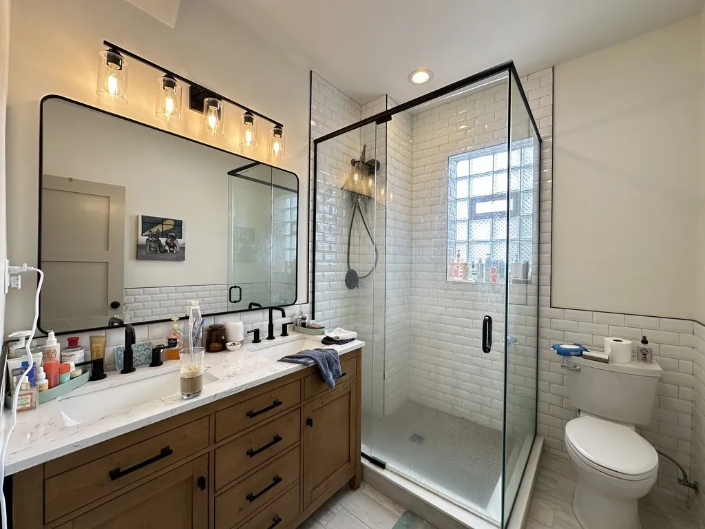 1933 N Fairfield Ave, ,  60647, USA 60647-unit#2F-Chicago-IL