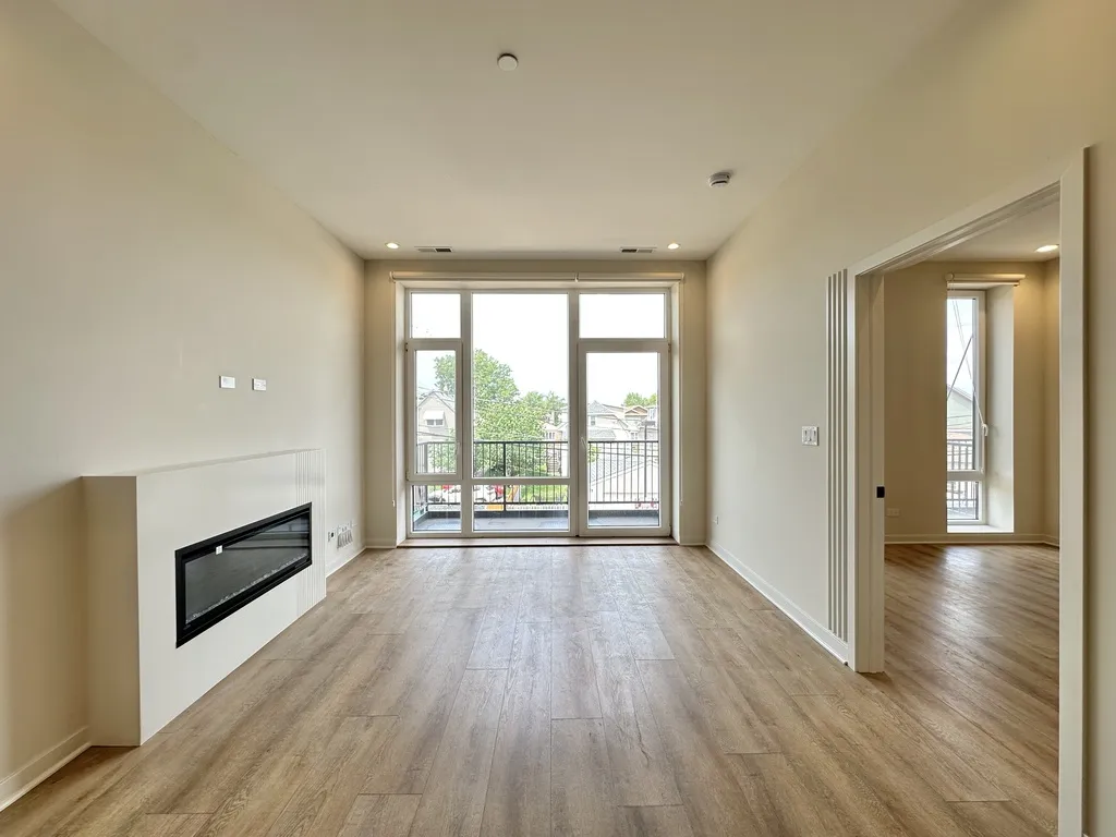 6340 W Belmont Ave, ,  60634, USA 60634-unit#202-Chicago-IL