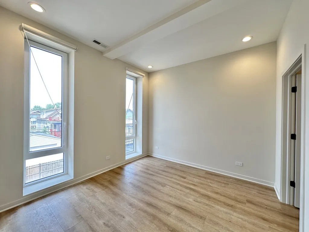 6340 W Belmont Ave, ,  60634, USA 60634-unit#202-Chicago-IL