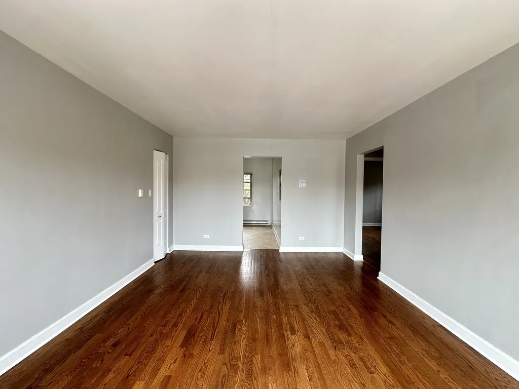 7632 N Milwaukee Ave, Niles, 60714, USA 60714-unit#2B-Chicago-IL