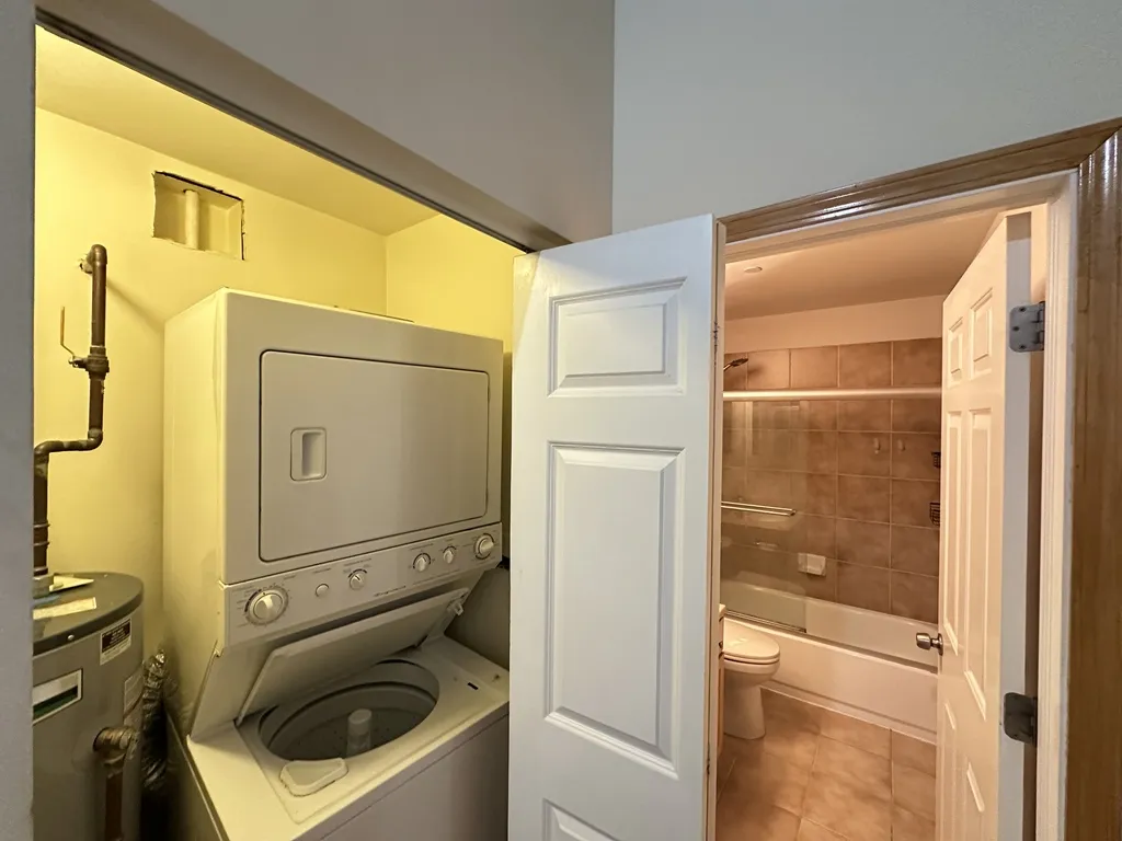 7509 W Madison St, , 60644, USA 60130-unit#2D-Chicago-IL
