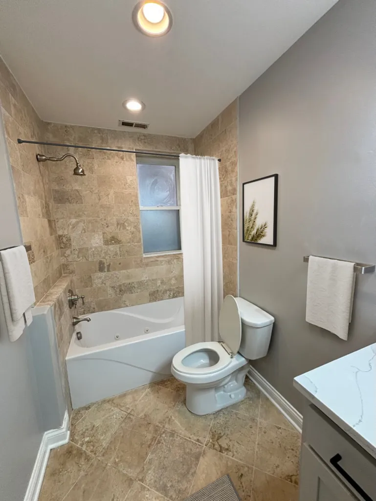 1520 W Birchwood Ave, , 60626, USA 60626-unit#GDN-Chicago-IL