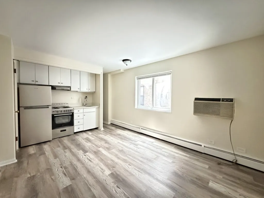 1400 Ave, Evanston, 60201, USA 60201-unit#105-Chicago-IL