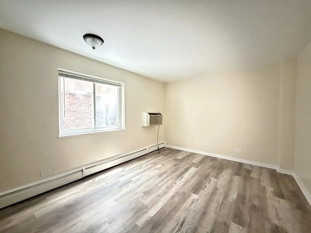 1400 Ave, Evanston, 60201, USA 60201-unit#105-Chicago-IL