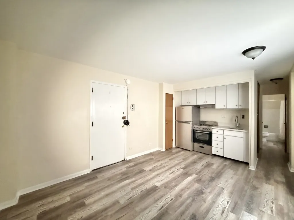 1400 Ave, Evanston, 60201, USA 60201-unit#105-Chicago-IL