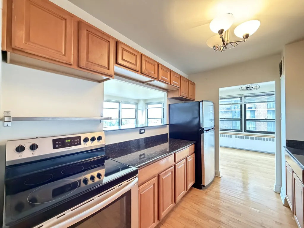4180 N Marine Dr, , 60613, USA 60613-unit#705-Chicago-IL
