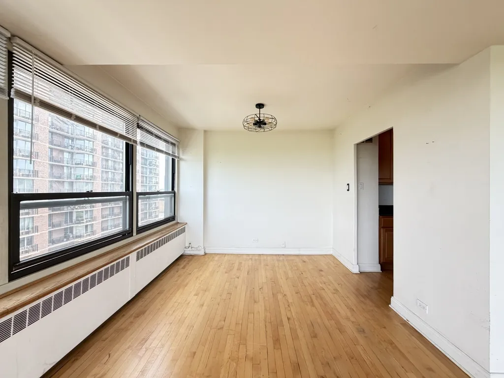 4180 N Marine Dr, , 60613, USA 60613-unit#705-Chicago-IL