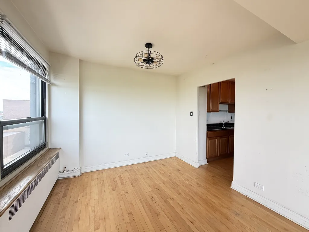 4180 N Marine Dr, , 60613, USA 60613-unit#705-Chicago-IL