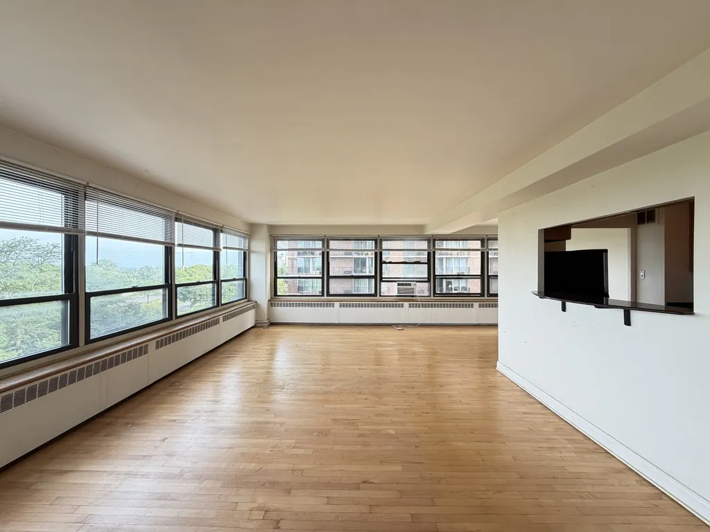 4180 N Marine Dr, , 60613, USA 60613-unit#705-Chicago-IL