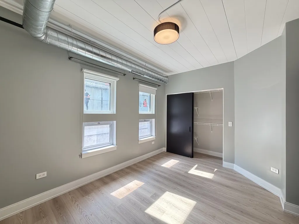 941 W Belmont Ave, ,  60657, USA 60657-unit#207-Chicago-IL