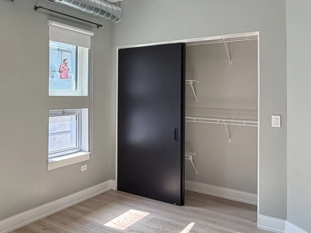 941 W Belmont Ave, ,  60657, USA 60657-unit#207-Chicago-IL