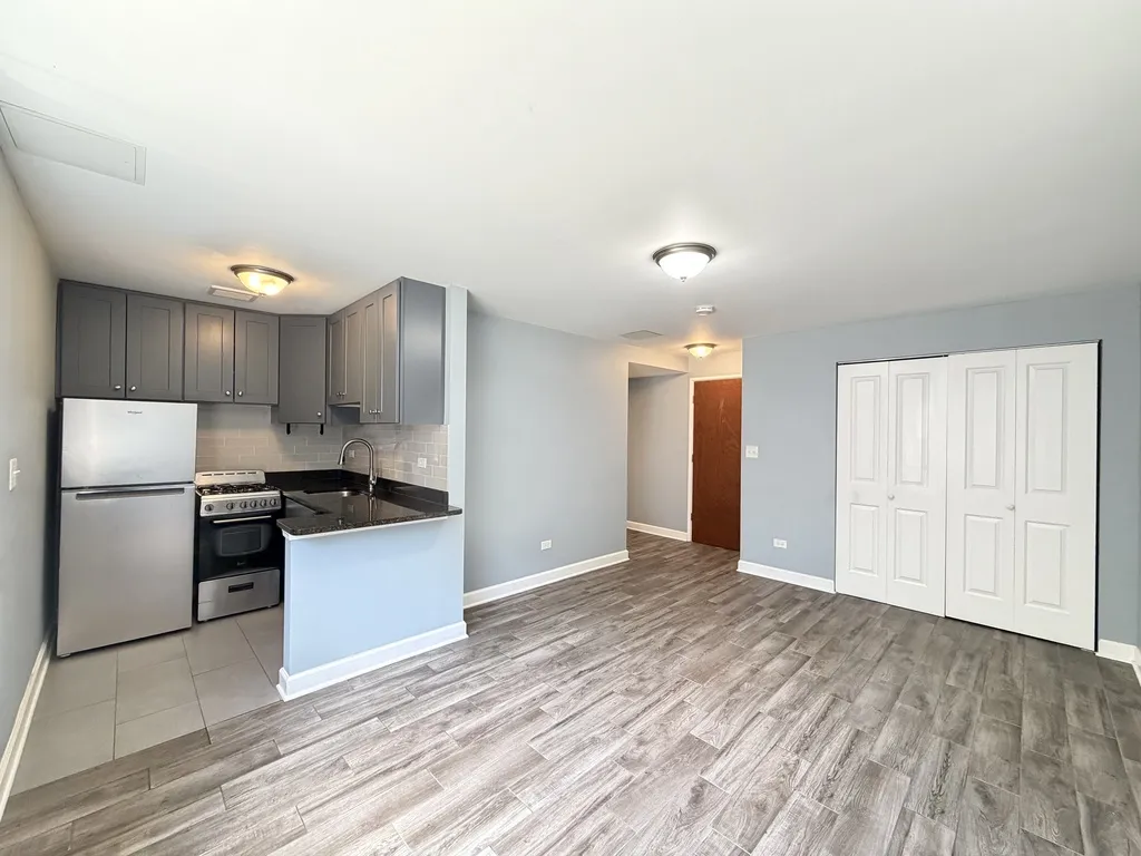 663 W Grace St, , 60613, USA 60613-unit#107-Chicago-IL