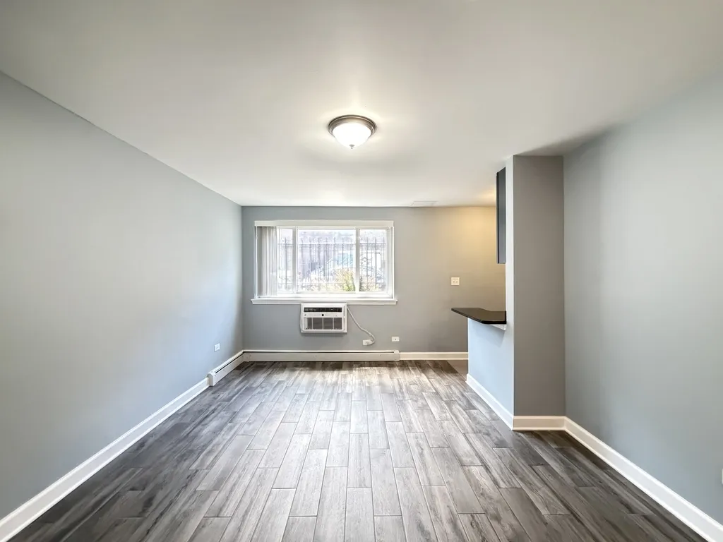 663 W Grace St, , 60613, USA 60613-unit#107-Chicago-IL