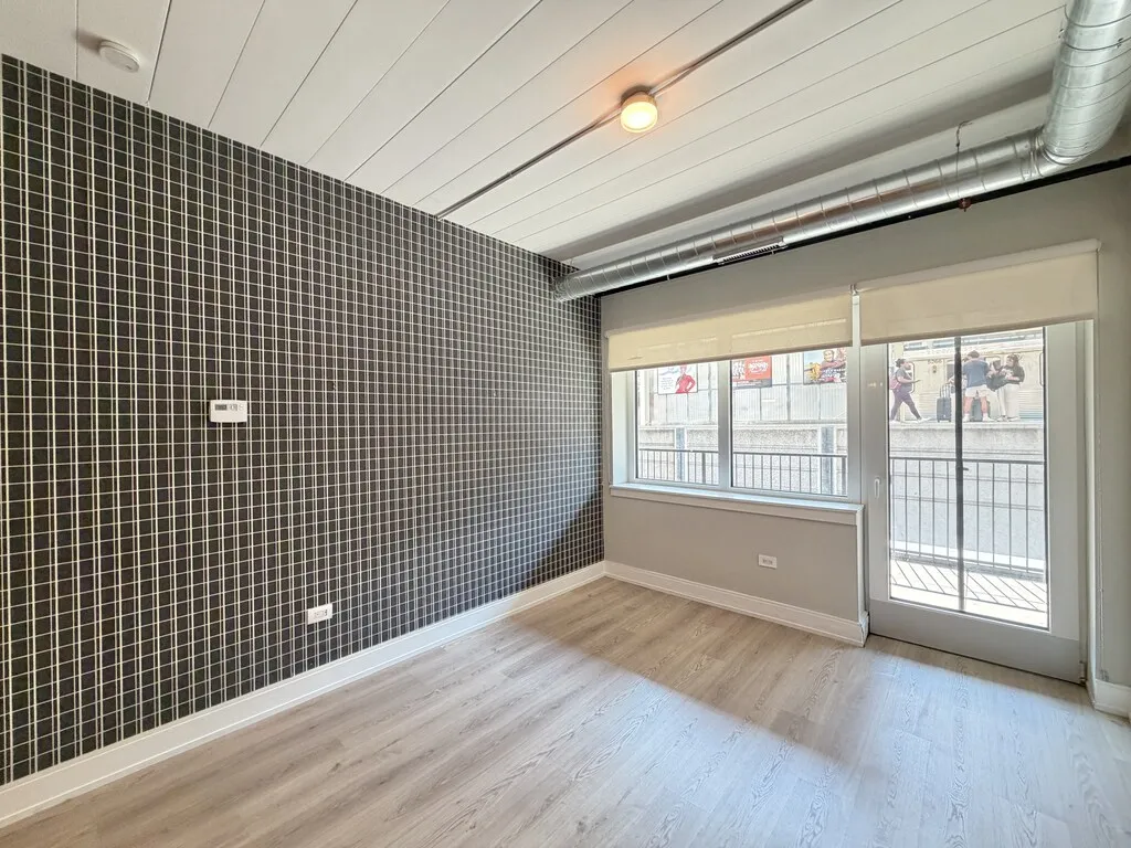941 W Belmont Ave, ,  60657, USA 60657-unit#204-Chicago-IL