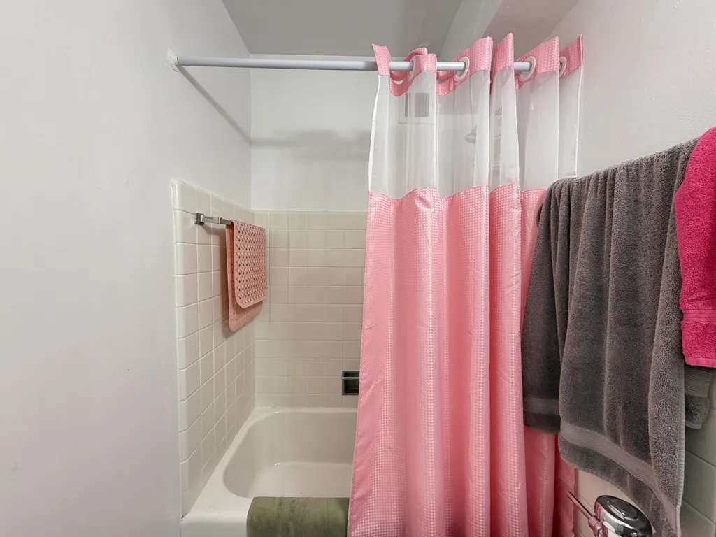 1400  Ave, Evanston,  60201, USA 60201-unit#703-Chicago-IL