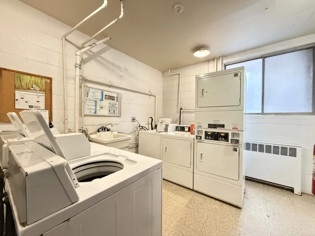 1400  Ave, Evanston,  60201, USA 60201-unit#703-Chicago-IL