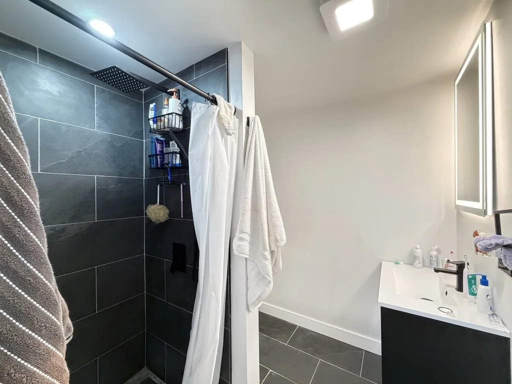 1933 W Grand Ave, , 60622, USA 60622-unit#SFH-Chicago-IL
