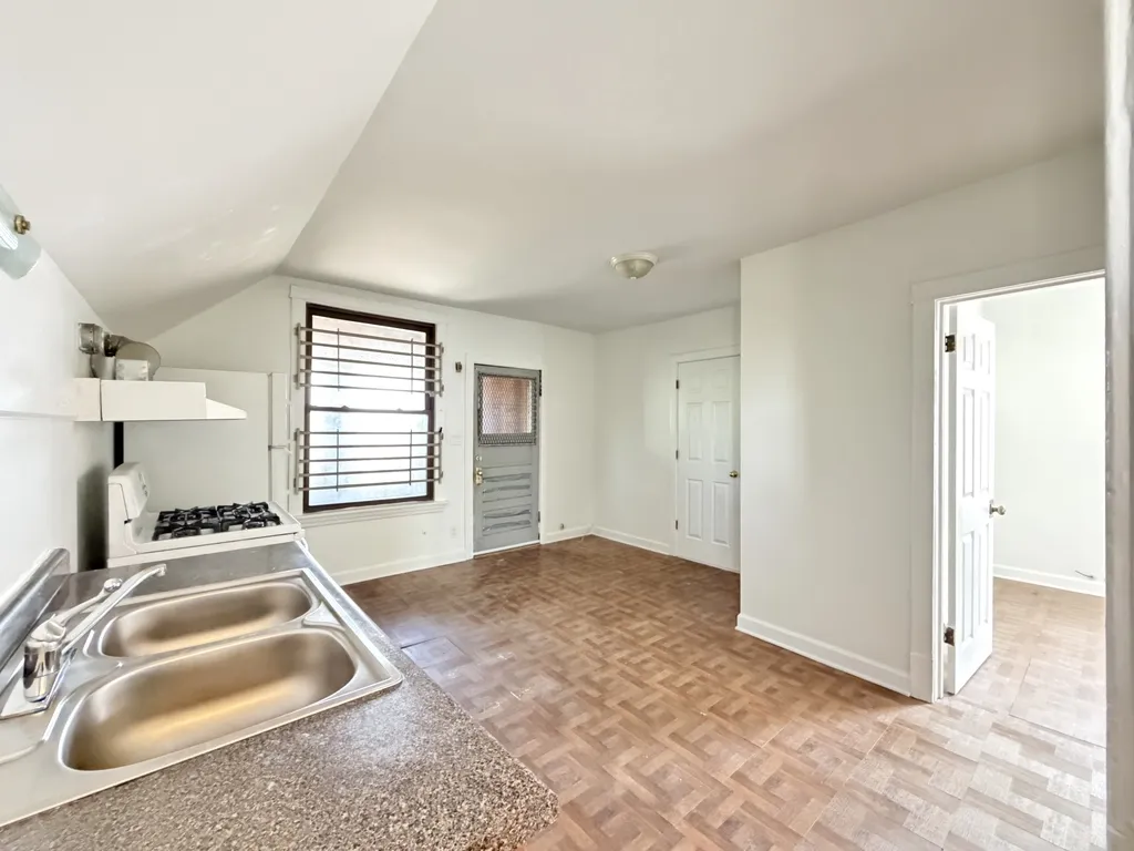 1609 N McVicker Ave, , 60639, USA 60639-unit#CH2-Chicago-IL