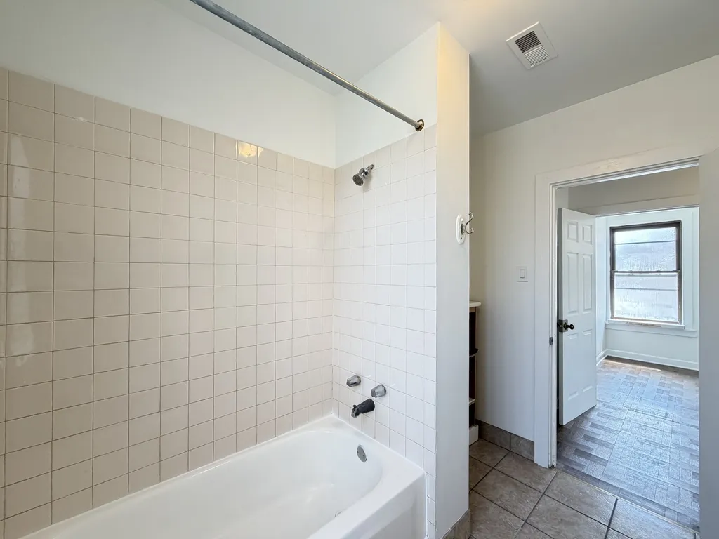 1609 N McVicker Ave, , 60639, USA 60639-unit#CH2-Chicago-IL