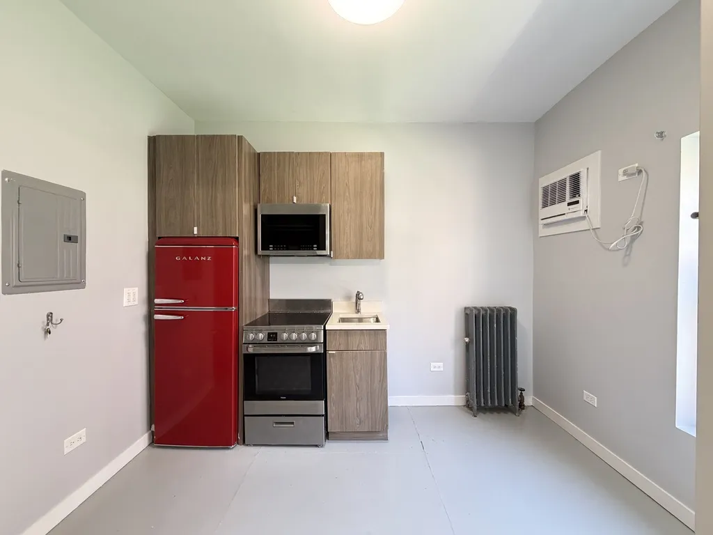 4700 N Racine Ave, ,  60640, USA 60640-unit#110-Chicago-IL
