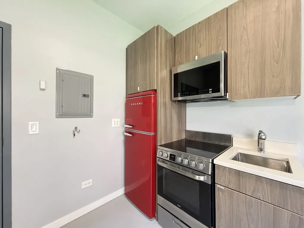 4700 N Racine Ave, ,  60640, USA 60640-unit#110-Chicago-IL