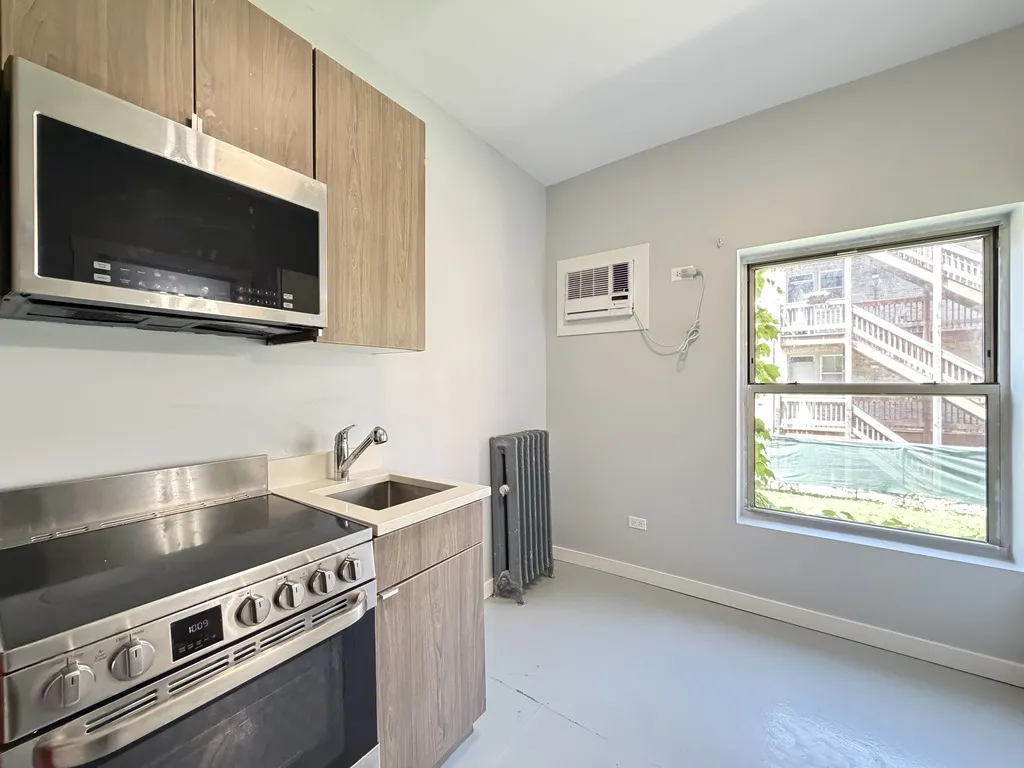 4700 N Racine Ave, ,  60640, USA 60640-unit#110-Chicago-IL